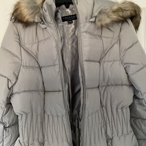 Laundry by Shelli Segal Gray Puffer Jacket with Faux Fur Hood